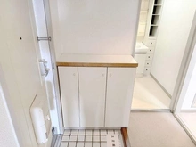 【神奈川県/川崎市麻生区白山】新ゆりグリーンタウンけやき街区 2号棟 玄関