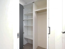 【神奈川県/川崎市多摩区宿河原】藤和シティホームズ登戸 廊下：収納