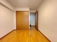 【神奈川県/川崎市多摩区生田】ルピナス生田 洋室