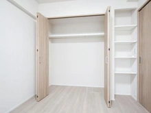 【神奈川県/川崎市麻生区百合丘】フェアロージュ新百合ヶ丘アーク・ステージ 洋室：約6.0帖