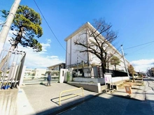 【神奈川県/川崎市多摩区登戸】プラウド向ヶ丘遊園 川崎市立宿河原小学校（現地より約920m）