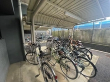 【神奈川県/川崎市多摩区菅馬場】マイキャッスル稲田堤　六番館 駐輪場