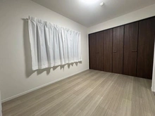 【神奈川県/川崎市麻生区細山】エルベ初穂百合ヶ丘 洋室