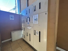 【神奈川県/川崎市多摩区中野島】シーズガーデン登戸 宅配BOX