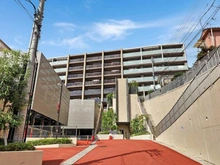 【神奈川県/川崎市多摩区生田】クレストフォルム生田グランヒルズ 外観