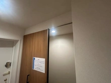 【神奈川県/横浜市青葉区新石川】ローズウッドたまプラーザ 玄関