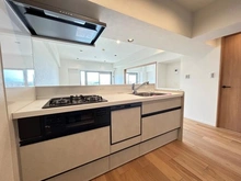 【神奈川県/川崎市麻生区白山】新ゆりグリーンタウン　ポプラ街区 2号棟 キッチン