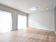 【神奈川県/川崎市多摩区東三田】生田住宅 1号棟 リビング・ダイニング