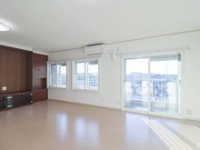 【神奈川県/横浜市青葉区青葉台】菱興青葉台第2マンション A棟 リビング・ダイニング