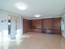 【神奈川県/横浜市青葉区青葉台】菱興青葉台第2マンション A棟 リビング・ダイニング