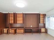 【神奈川県/横浜市青葉区青葉台】菱興青葉台第2マンション A棟 リビング・ダイニング：収納