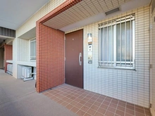 【神奈川県/川崎市高津区北見方】パークスクエア二子多摩川 玄関