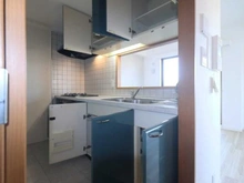 【神奈川県/川崎市多摩区宿河原】プランヴェール向ヶ丘東 キッチン：収納