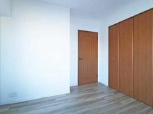 【神奈川県/川崎市多摩区宿河原】プランヴェール向ヶ丘東 洋室：約6.2帖