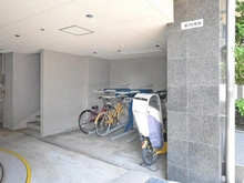 【神奈川県/川崎市麻生区王禅寺西】ヒルズ新百合ヶ丘 駐輪場