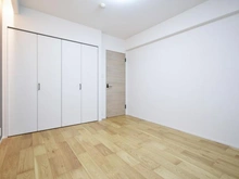 【神奈川県/川崎市麻生区王禅寺西】ヒルズ新百合ヶ丘 洋室：約6.6帖