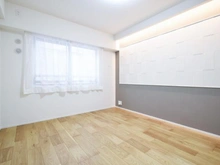 【神奈川県/川崎市麻生区王禅寺西】ヒルズ新百合ヶ丘 洋室：約6.6帖