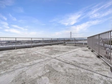 【神奈川県/川崎市麻生区王禅寺西】ヒルズ新百合ヶ丘 ルーフバルコニー