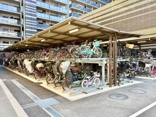 【神奈川県/横浜市港北区箕輪町】プラウドシティ日吉レジデンスIII 駐輪場