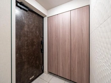 【神奈川県/横浜市港北区箕輪町】プラウドシティ日吉レジデンスI 玄関