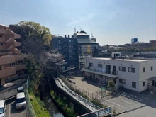 【神奈川県/横浜市神奈川区三枚町】クレストフォルム横浜片倉町 眺望