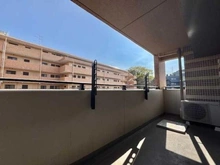 【神奈川県/横浜市神奈川区三枚町】クレストフォルム横浜片倉町 バルコニー