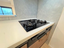 【神奈川県/川崎市中原区木月】ダイアパレス元住吉 キッチン：三口コンロ