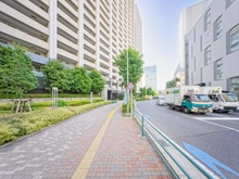 【神奈川県/川崎市中原区新丸子東】レジデンス・ザ・武蔵小杉 前面道路