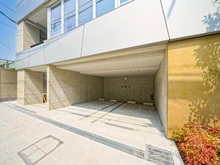 【神奈川県/横浜市港北区日吉】ピアース日吉 駐車場