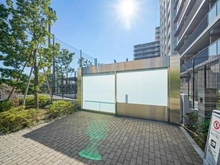 【神奈川県/横浜市港北区箕輪町】プラウドシティ日吉 レジデンスI 駐輪場：入口
