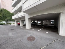 【東京都/豊島区高田】パサニアガーデン目白台 駐車場
