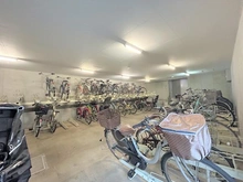 【神奈川県/横浜市港北区箕輪町】シャリエ日吉 駐輪場