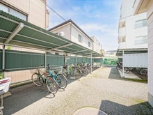 【神奈川県/横浜市港北区新羽町】シャンボール大倉山 駐輪場