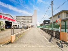 【神奈川県/横浜市港北区新羽町】シャンボール大倉山 アプローチ