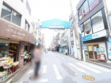 【神奈川県/横浜市港北区箕輪町】プラウドシティ日吉 レジデンスI 浜銀通り（現地より約920m）：