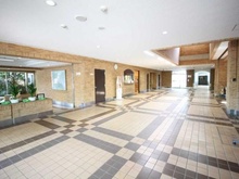 【神奈川県/横浜市港北区箕輪町】日吉ロイヤルマンション エントランス