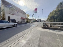 【神奈川県/川崎市高津区東野川】ハイホーム鷺沼東 前面道路