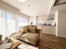 【神奈川県/横浜市港北区大豆戸町】ハイセレサ菊名アクティール LDK：※家具・調度品は販売価格に含まれておりません