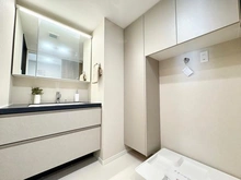 【神奈川県/横浜市港北区大豆戸町】ハイセレサ菊名アクティール 洗面所