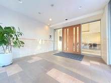 【神奈川県/横浜市港北区新横浜】サンマンションアトレ新横浜駅前公園 エントランス