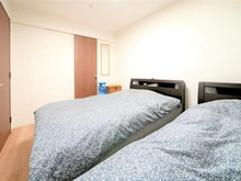 【神奈川県/横浜市港北区大倉山】プラウド大倉山ディアージュ 洋室：夜間撮影