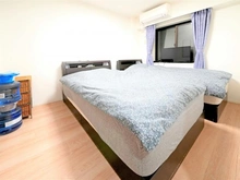 【神奈川県/横浜市港北区大倉山】プラウド大倉山ディアージュ 洋室：夜間撮影