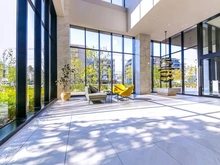 【神奈川県/横浜市港北区箕輪町】プラウドシティ日吉レジデンスII エントランス