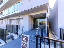 【神奈川県/横浜市港北区箕輪町】プラウドシティ日吉レジデンスII サブエントランス