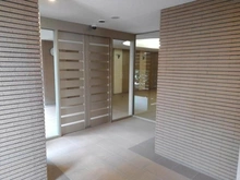 【神奈川県/横須賀市小川町】ベルシャトゥ横須賀中央 エントランス