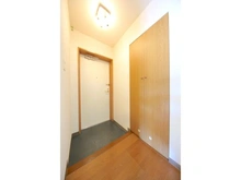 【神奈川県/横須賀市桜が丘】サニーハイツ横須賀桜が丘 玄関