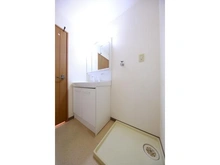 【神奈川県/横須賀市桜が丘】サニーハイツ横須賀桜が丘 洗面所