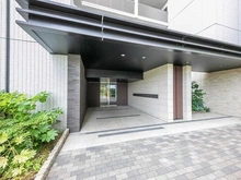 【神奈川県/横浜市金沢区泥亀】ザ・パークハウスオイコス金沢文庫 エントランス