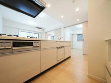 【神奈川県/横浜市港北区新横浜】ミオカステーロ新横浜IV キッチン