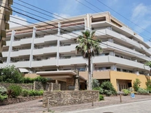 【神奈川県/三浦郡葉山町堀内】ファミール葉山シーガレリア 外観